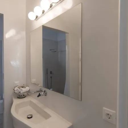 Lagadi Apartment